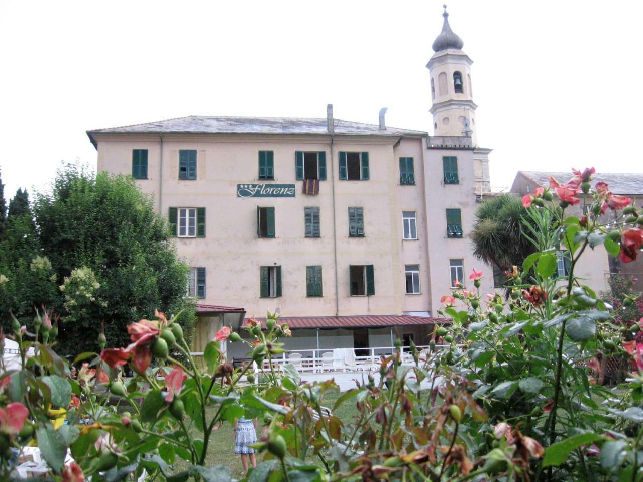 Hotel Florenz ฟีนาเลลีกูเร ภายนอก รูปภาพ